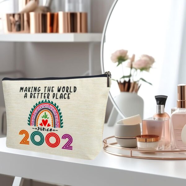 22nd Birthday Gifts for Her Makeup Bags, 2002 Happy 22nd Birthday Decorations for Women Her, 22 Year Old Birthday Gifts Ideas for Daughter, Sister, BFF, Female, Teenage Girls, Cosmetic Travel Pouch - Image 7